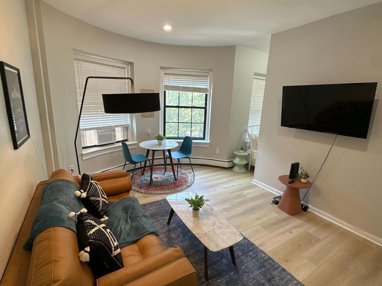 Spacious Back Bay Apartamento